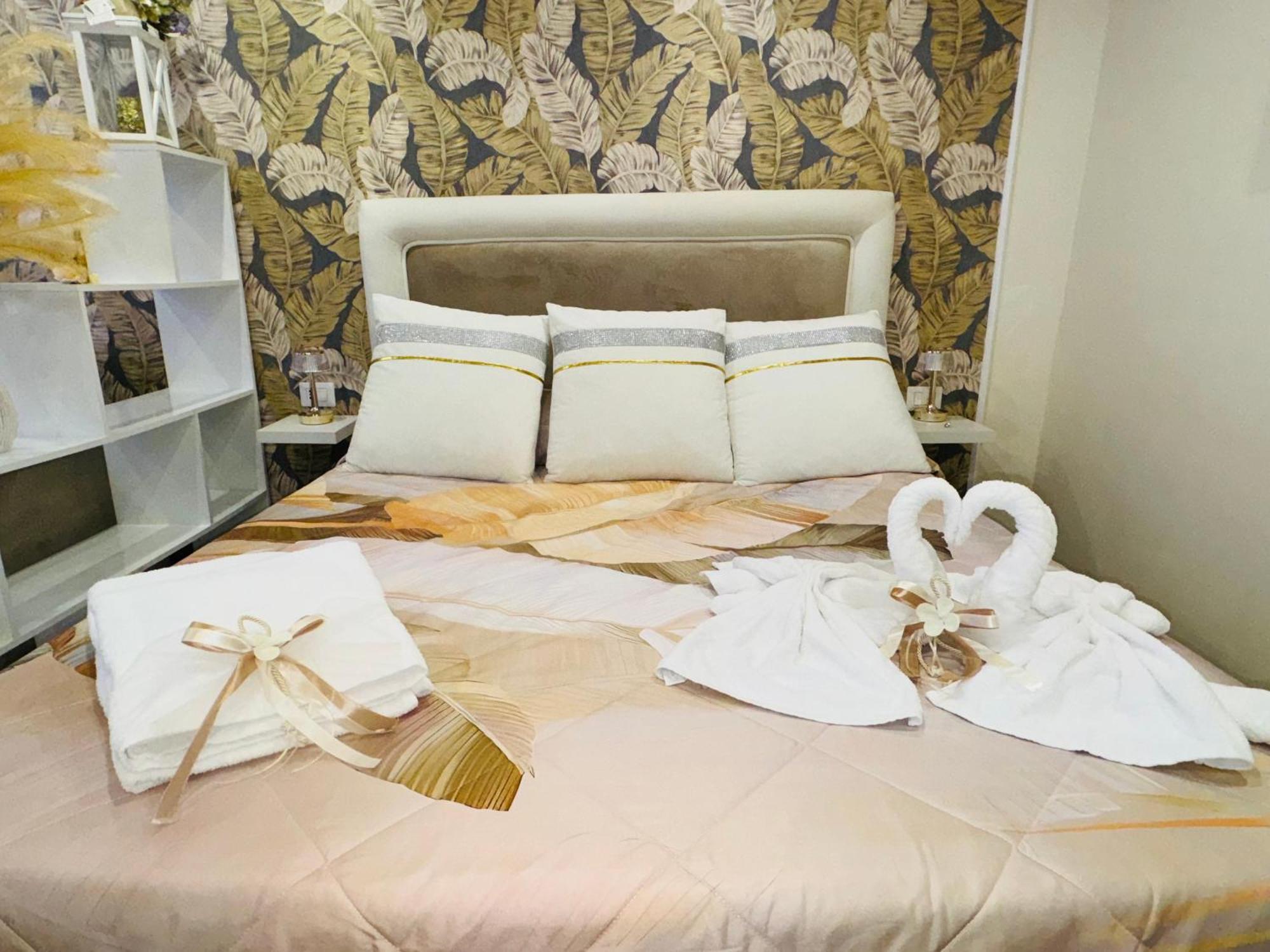 נאפולי La Dimora Dei Sogni Sedil Capuano Home Suite מראה חיצוני תמונה