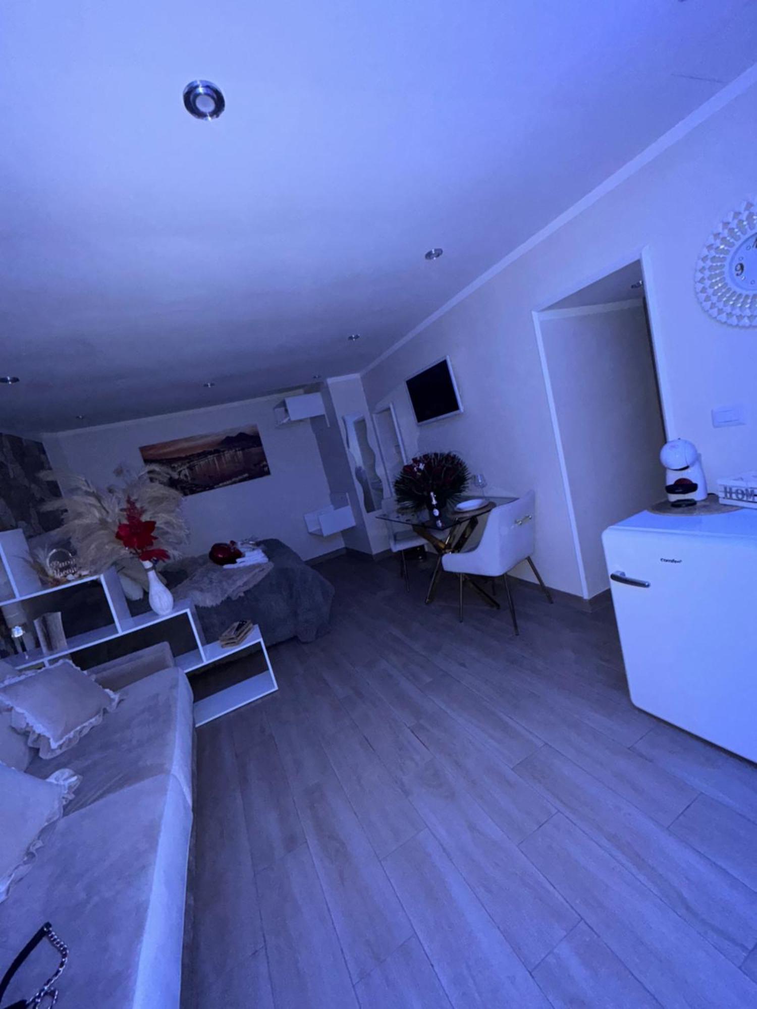 נאפולי La Dimora Dei Sogni Sedil Capuano Home Suite מראה חיצוני תמונה